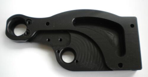 S851/16D - Triangle Avant Inférieur Droit FF S88R