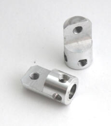 S1124 - Embout Axe Barre Antiroulis Avant ( 2 pièces ) GT 1/5ème S88R