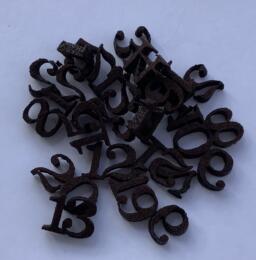 Calendrier Avent -  CHIFFRE Feutrine BRUN 19mm