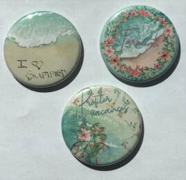BADGES (x3) - Rivages Exotiques (Farniente, Profiter des Vacances..)