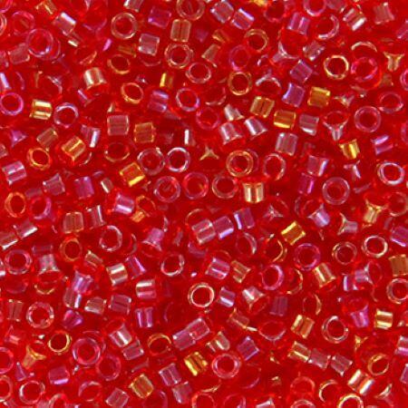 Perles MIYUKI Rouge - Delicate 11/0 - N°2374 - Fancy Lined Scarled