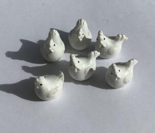 Déco de Pâques: MIGNATURE DE POULES 