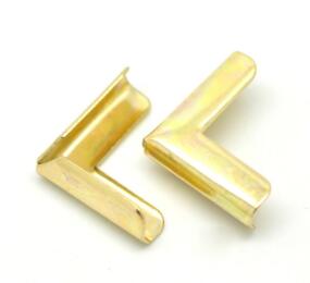 Coin en Métal pour Cartonnage - OR 19x16mm (x4)