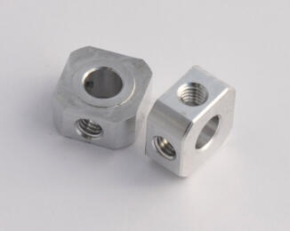 S857/9.5 - Carré de Roue 9.5mm (2 pièces ) FF S88R